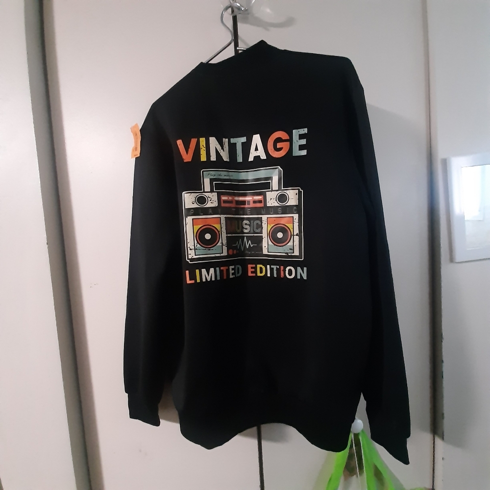 Vintage Retro Limited Edition Black Crewneck Sweatshirt